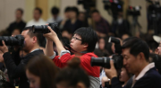 诺贝尔医学奖获得者首席科学家会见深圳市副市长高子民