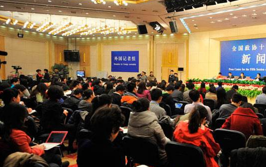 爆发后:“报复性消费”或“省钱报复”。？